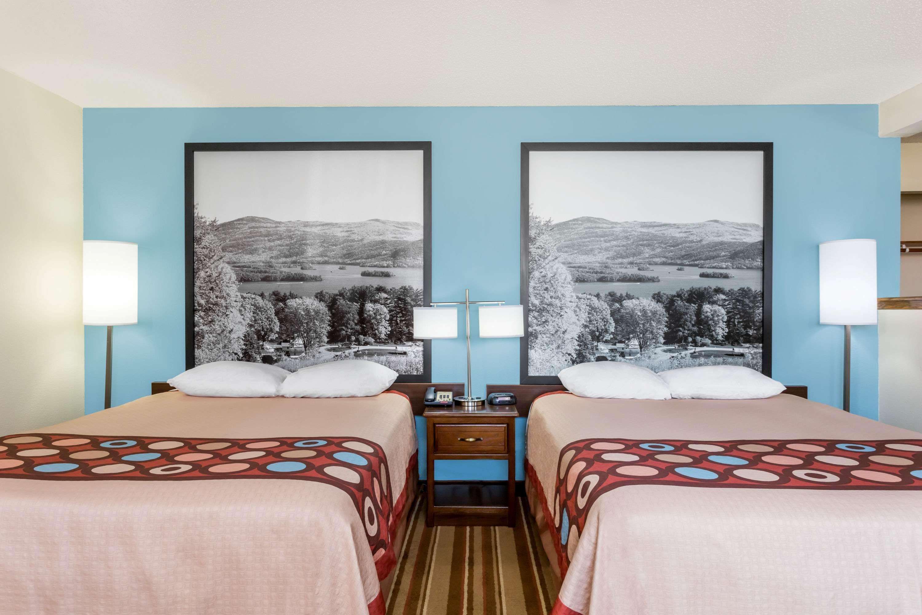 Super 8 By Wyndham Danville Va Εξωτερικό φωτογραφία